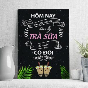 Hôm nay làm việc mệt rồi bên ly trà sữa ta ngồi có đôi