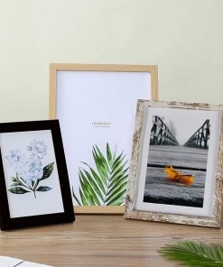 khung tranh gỗ hiện đại nhiều màu sắc