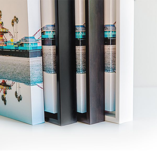 viền khung tranh canvas tăng thẩm mỹ và độ bền